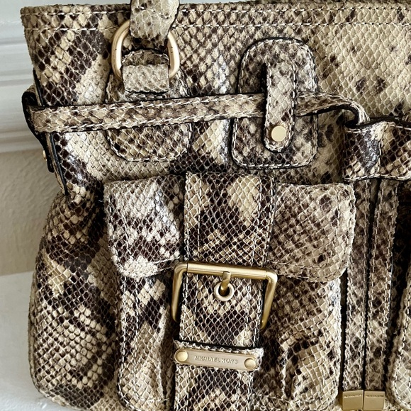 NEW condition Michael Kors Phyton Purse - Picture 8 of 16